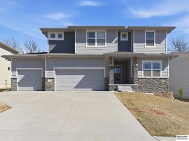 4605 S 193rd Street, Omaha, NE 68135