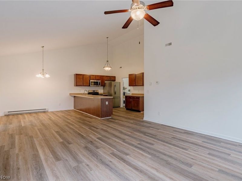 2477 Waterford Pointe Drive , Kent, OH 44240 Photo 5