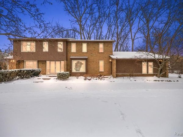 4539 Middleton Court, West Bloomfield Twp, MI 48323