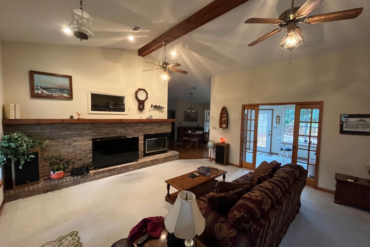 1115 Domingo Drive , Tallahassee, FL 32304 Photo