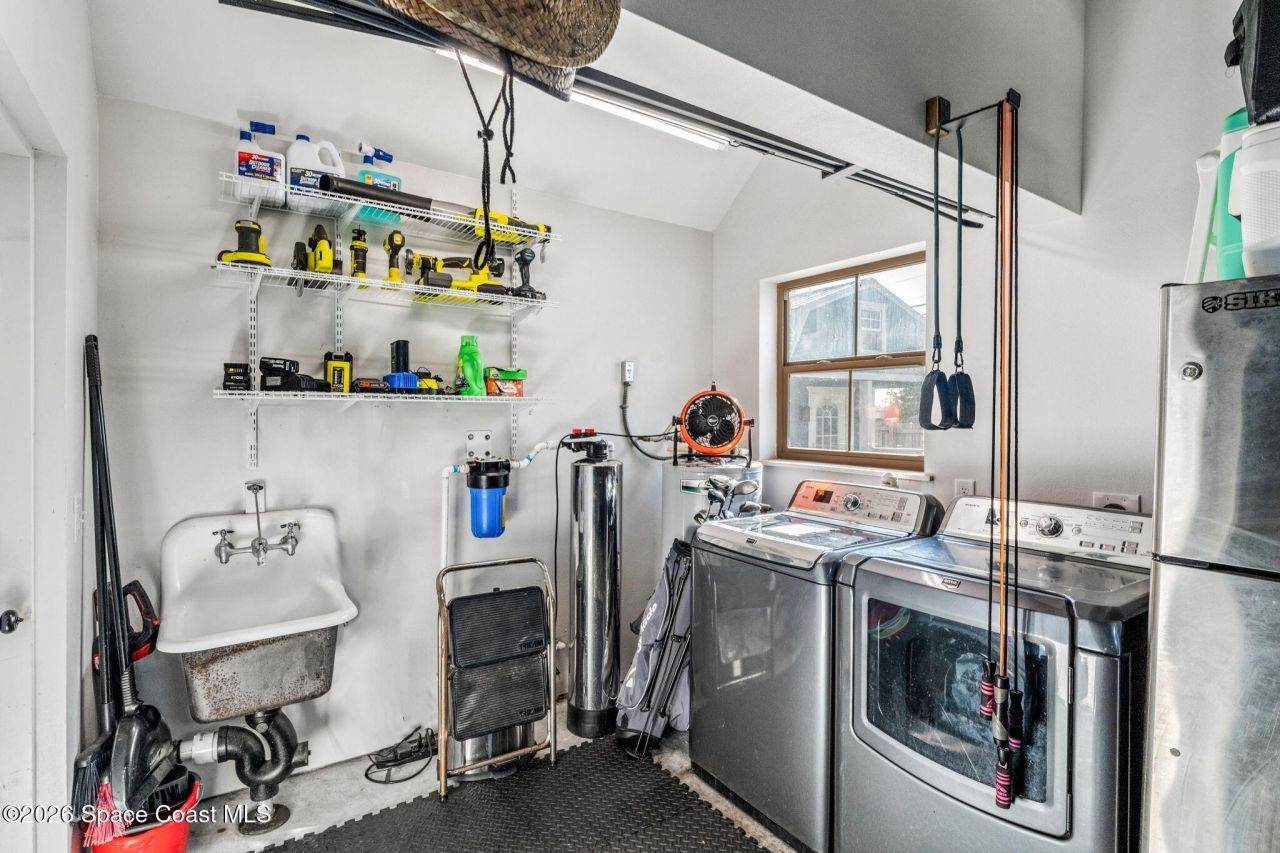 1654 Highland Avenue , Melbourne, FL 32935 Photo