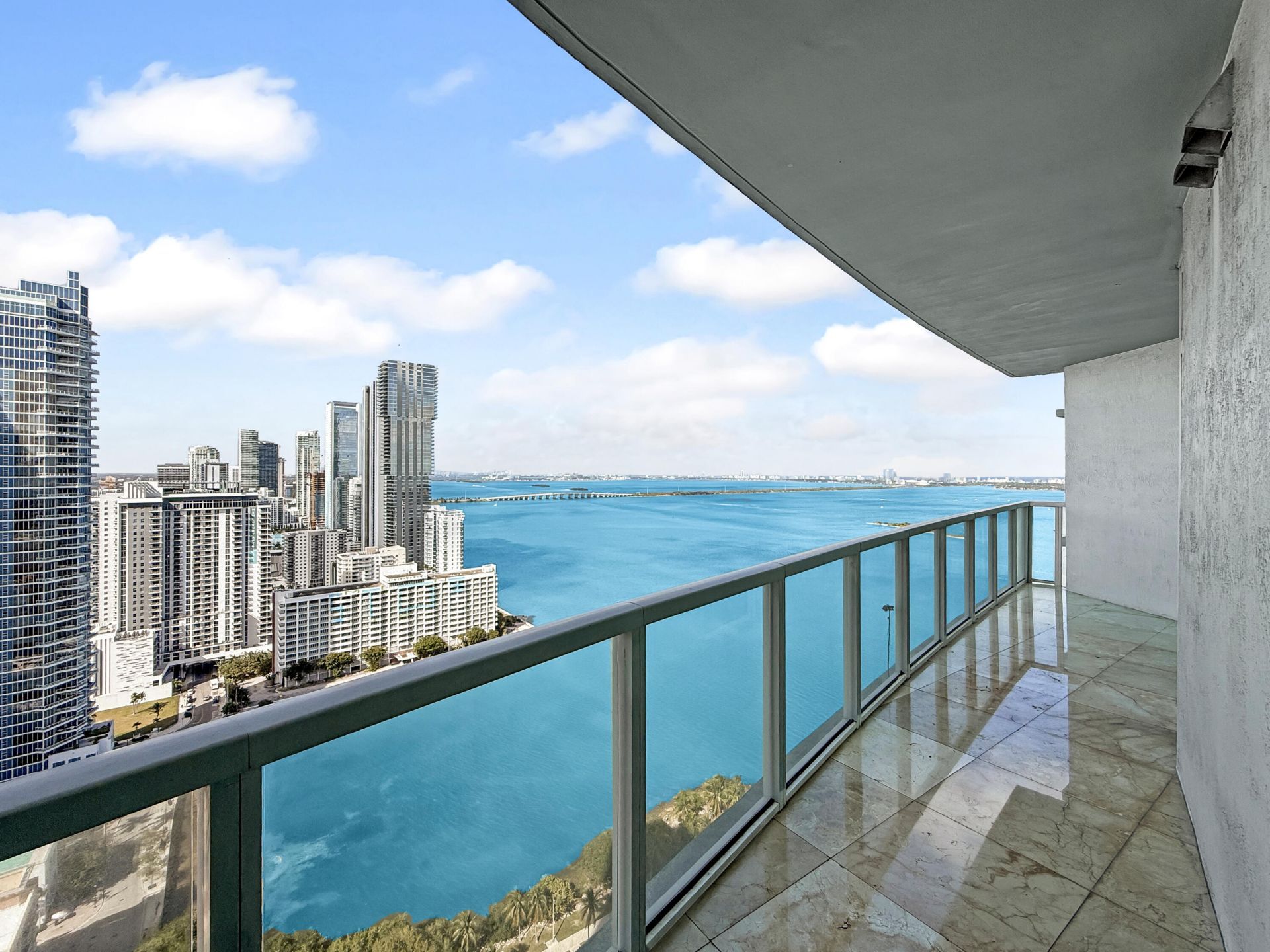 1900 N Bayshore Drive, Unit 3404, Miami, FL 33132 Photo