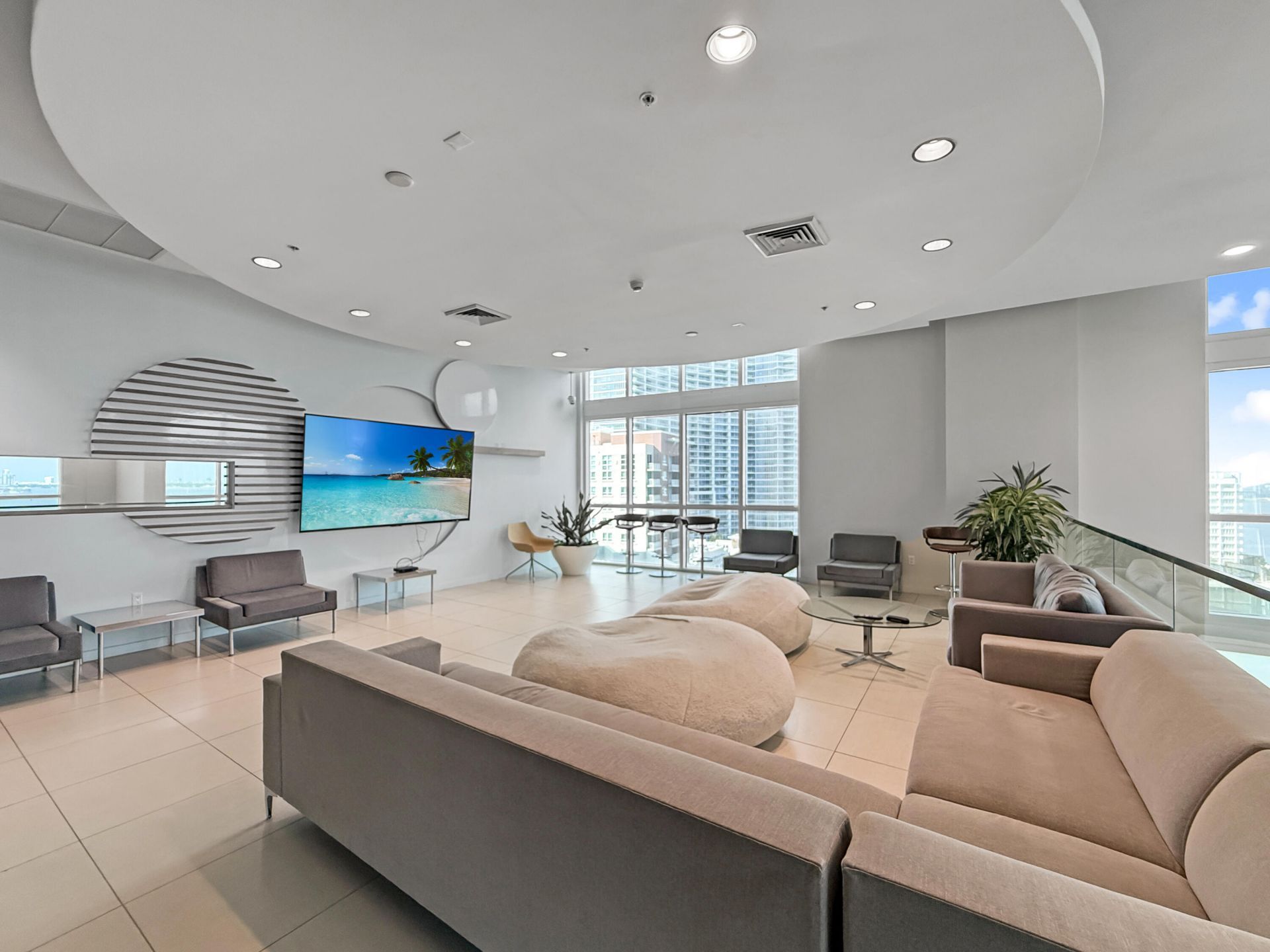 1900 N Bayshore Drive, Unit 3404, Miami, FL 33132 Photo