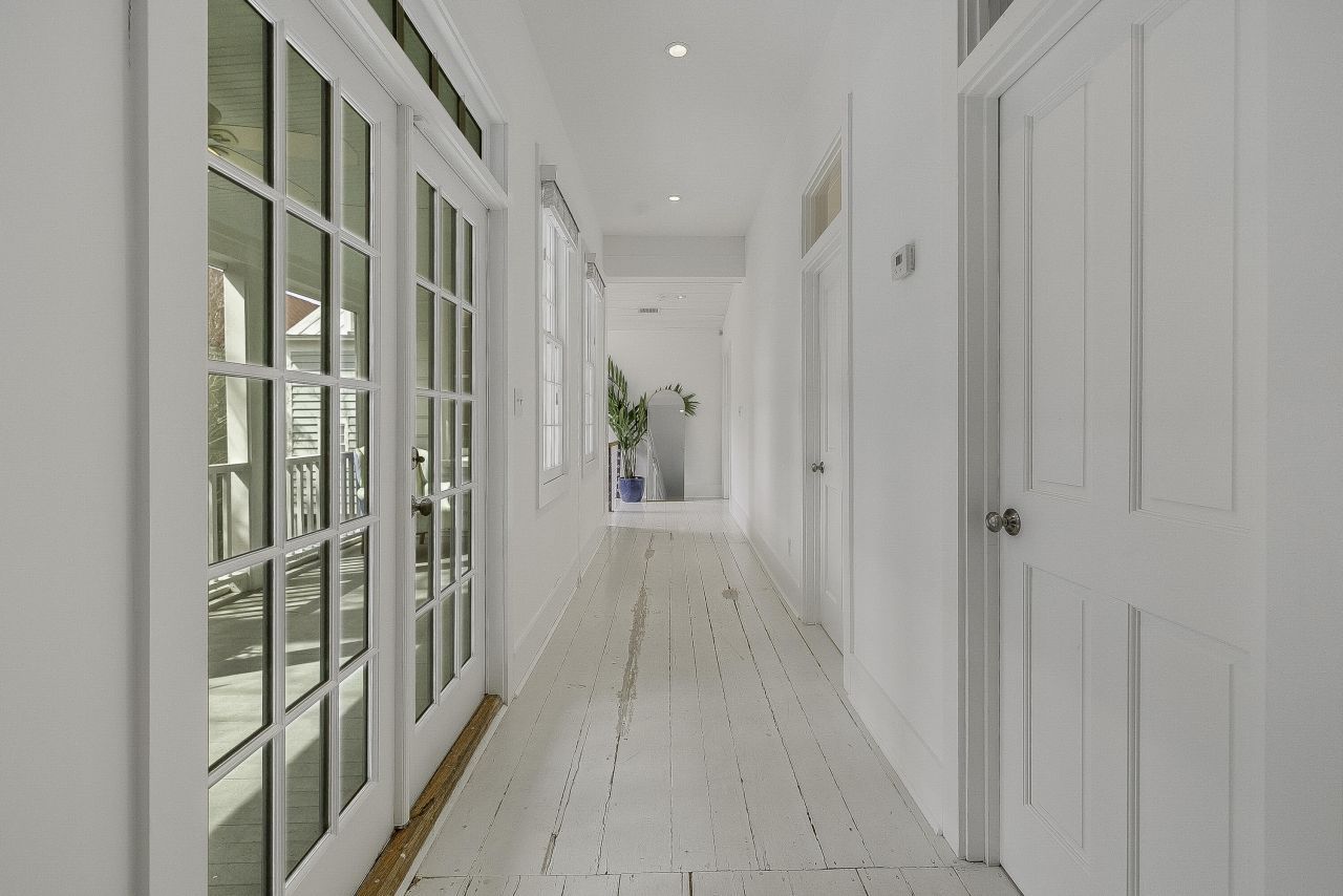 91 Smith Street Photo 30