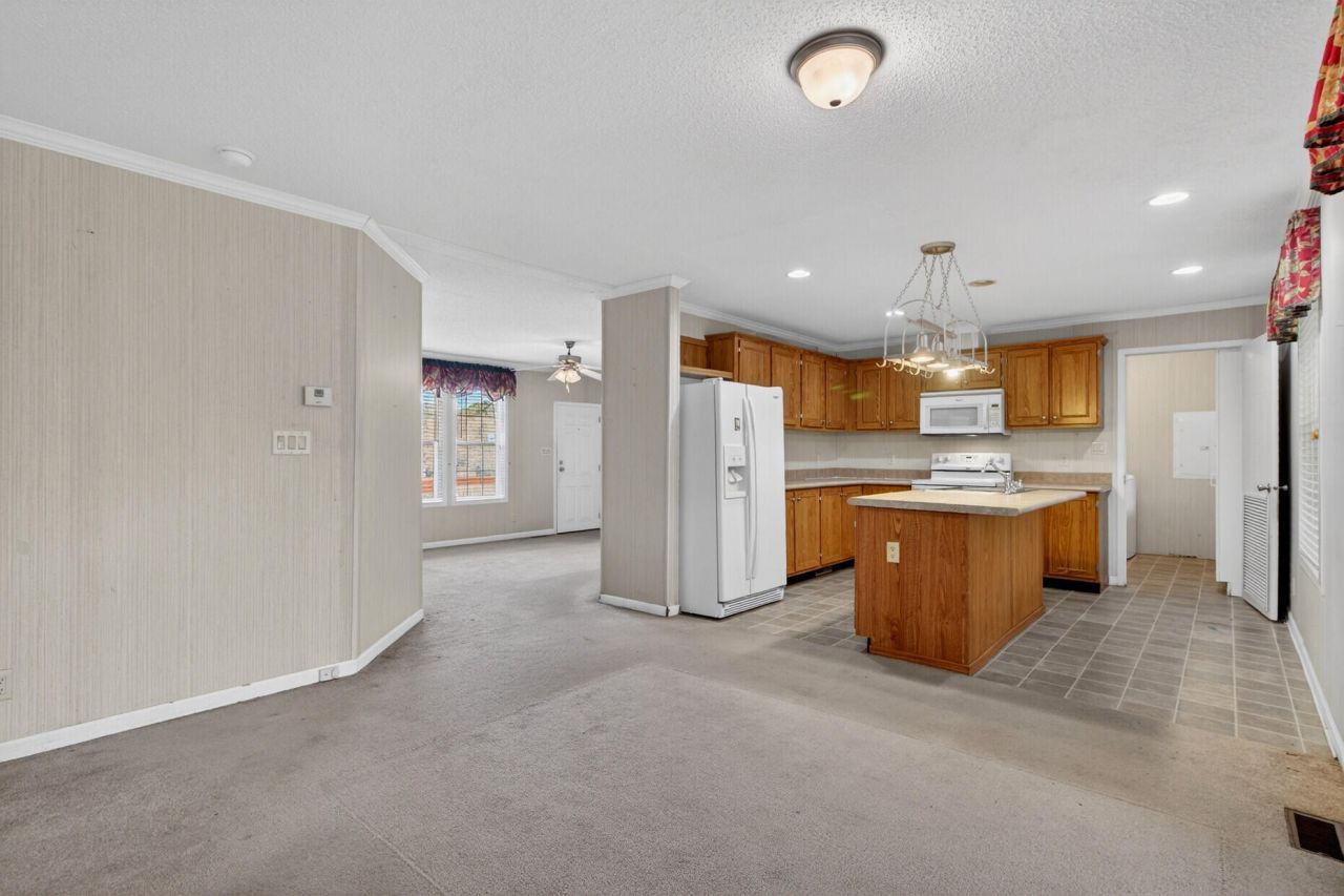 106 Minnie Court Photo 13