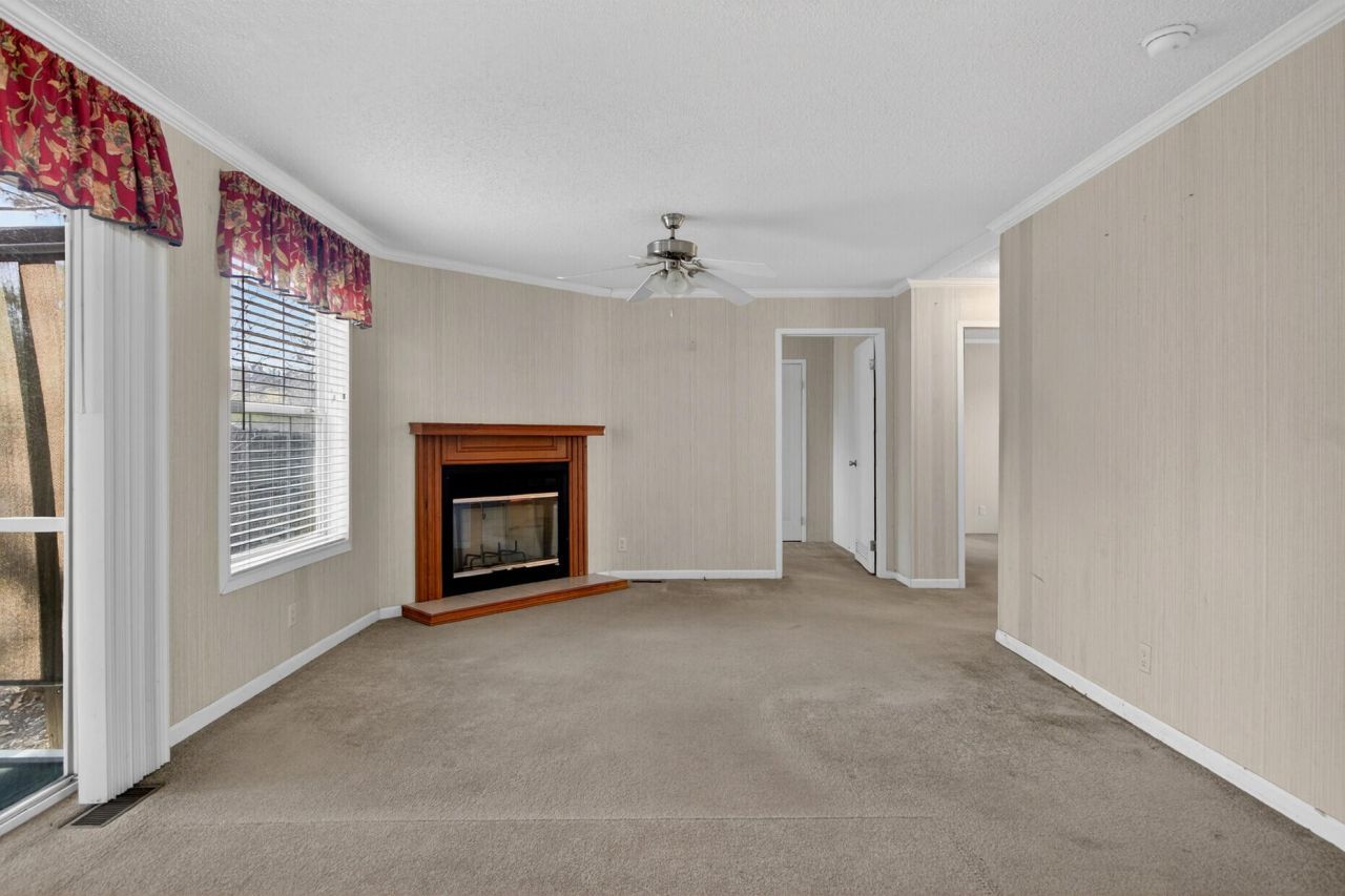 106 Minnie Court Photo 14