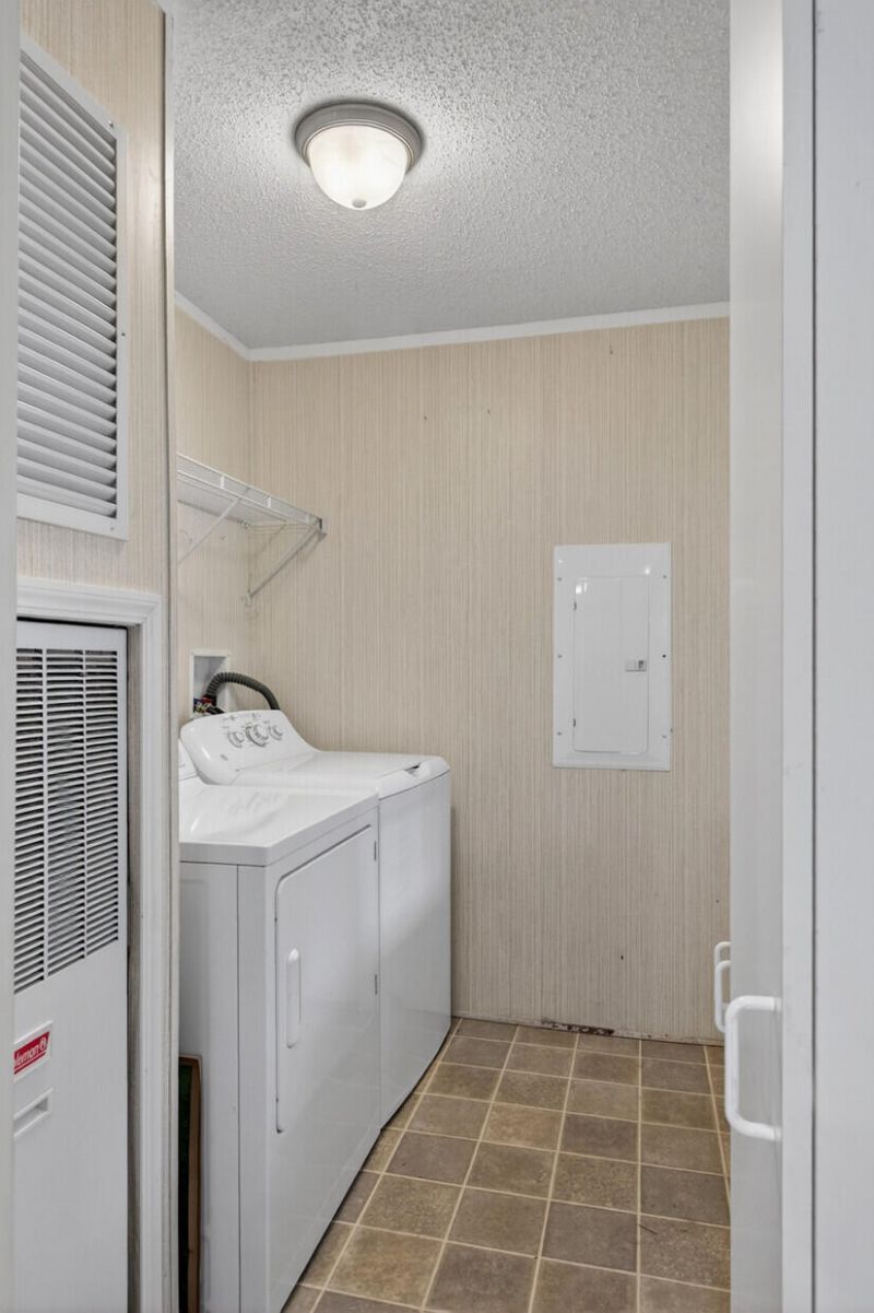 106 Minnie Court Photo 21