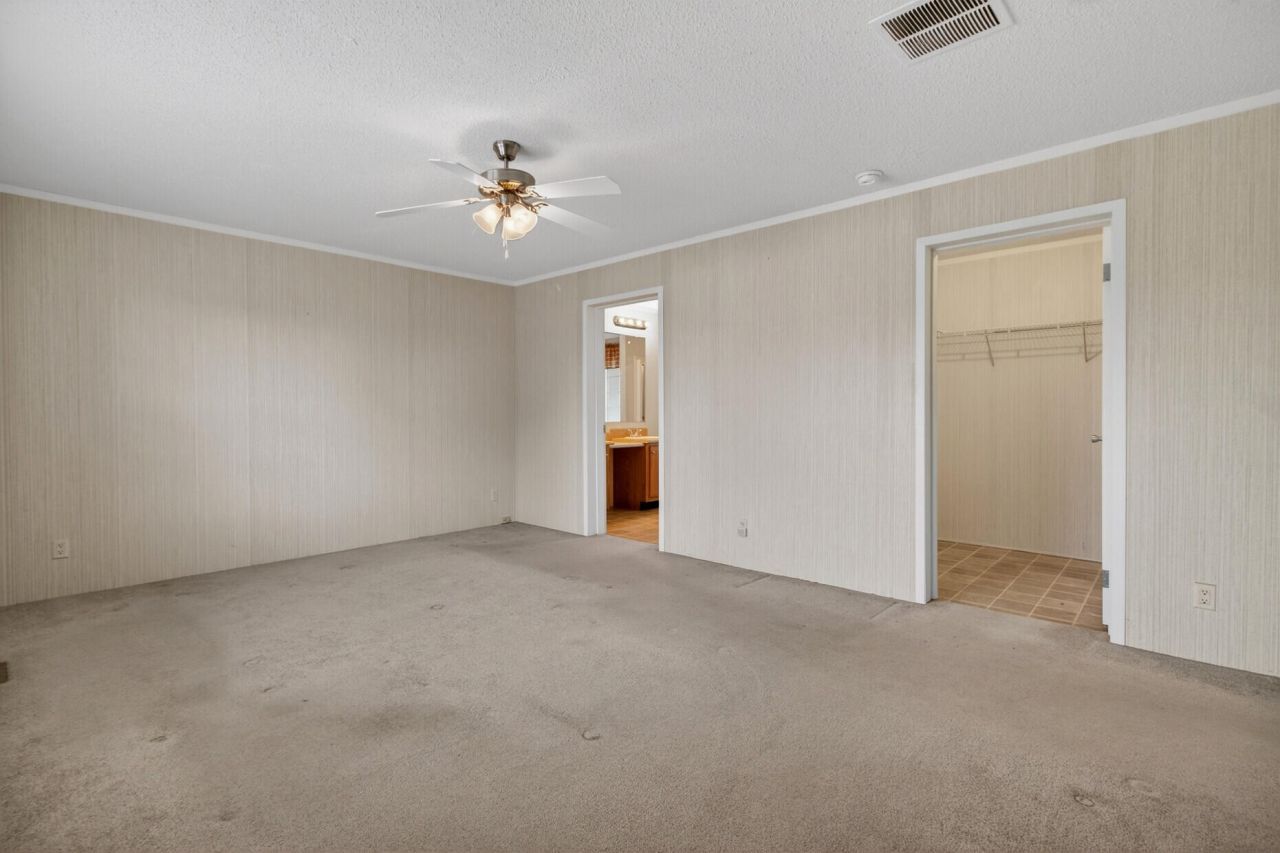 106 Minnie Court Photo 23