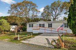 106 Minnie Court photo 4