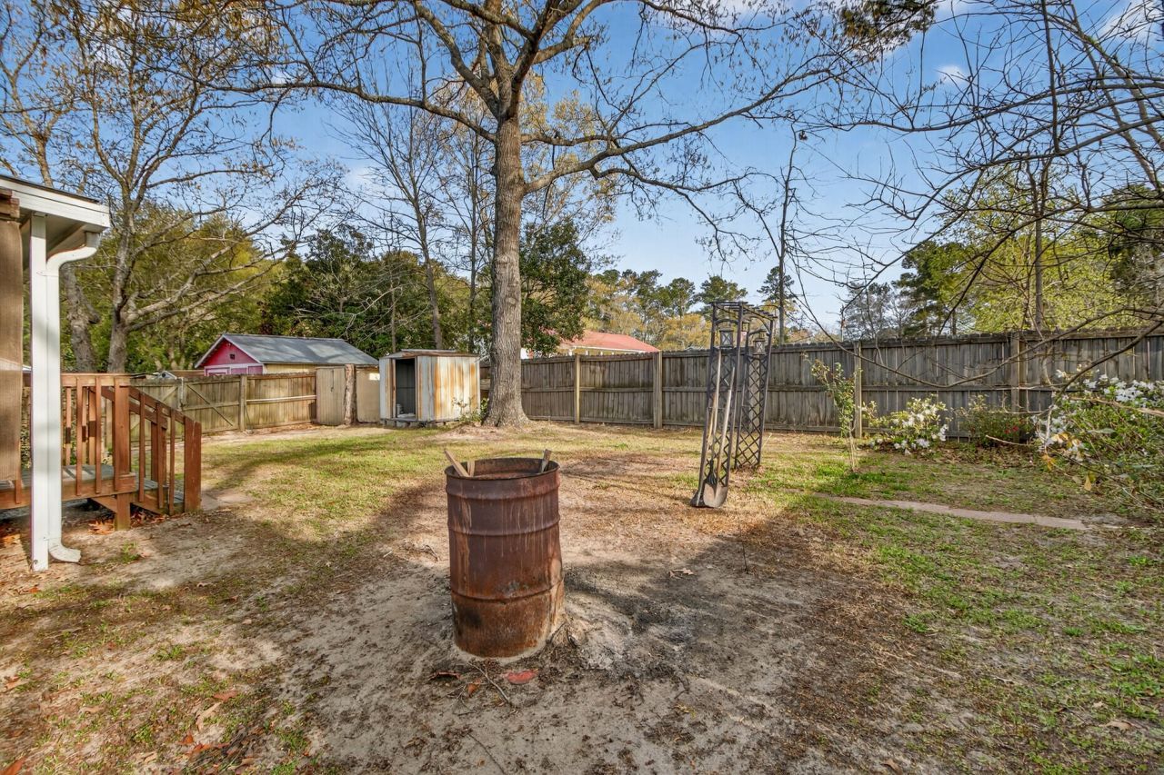 106 Minnie Court Photo 42