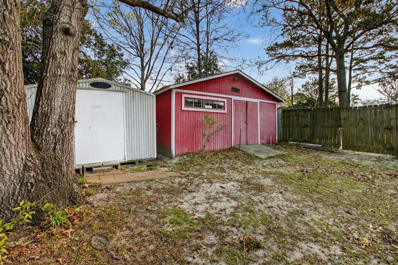 106 Minnie Court Photo 44