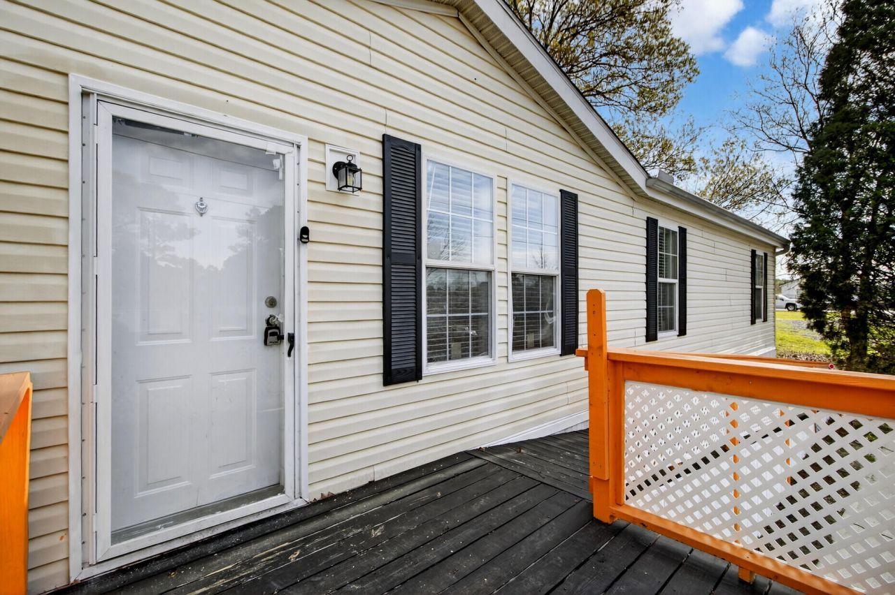 106 Minnie Court Photo 7