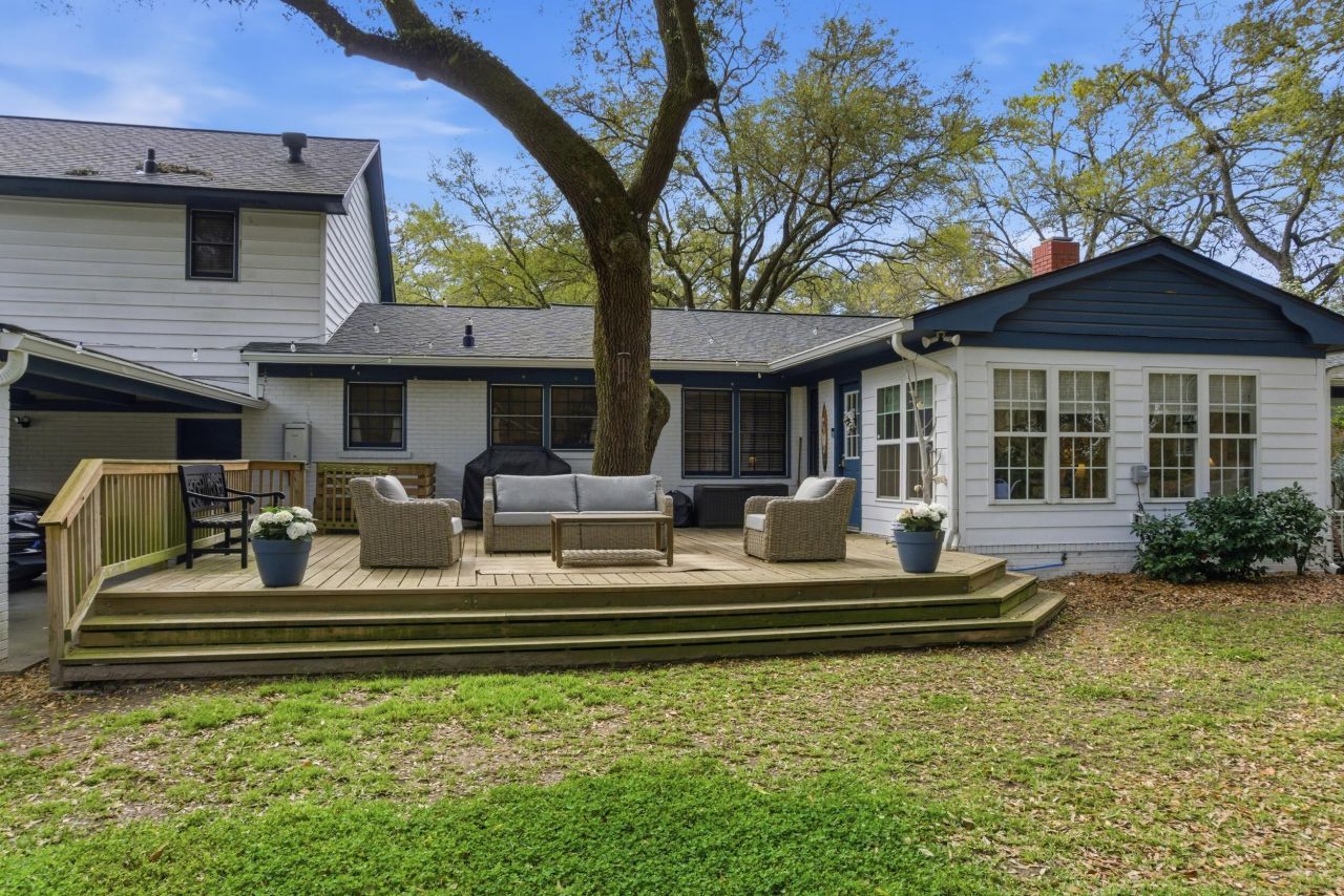 1721 Dartmoor Circle Photo 58