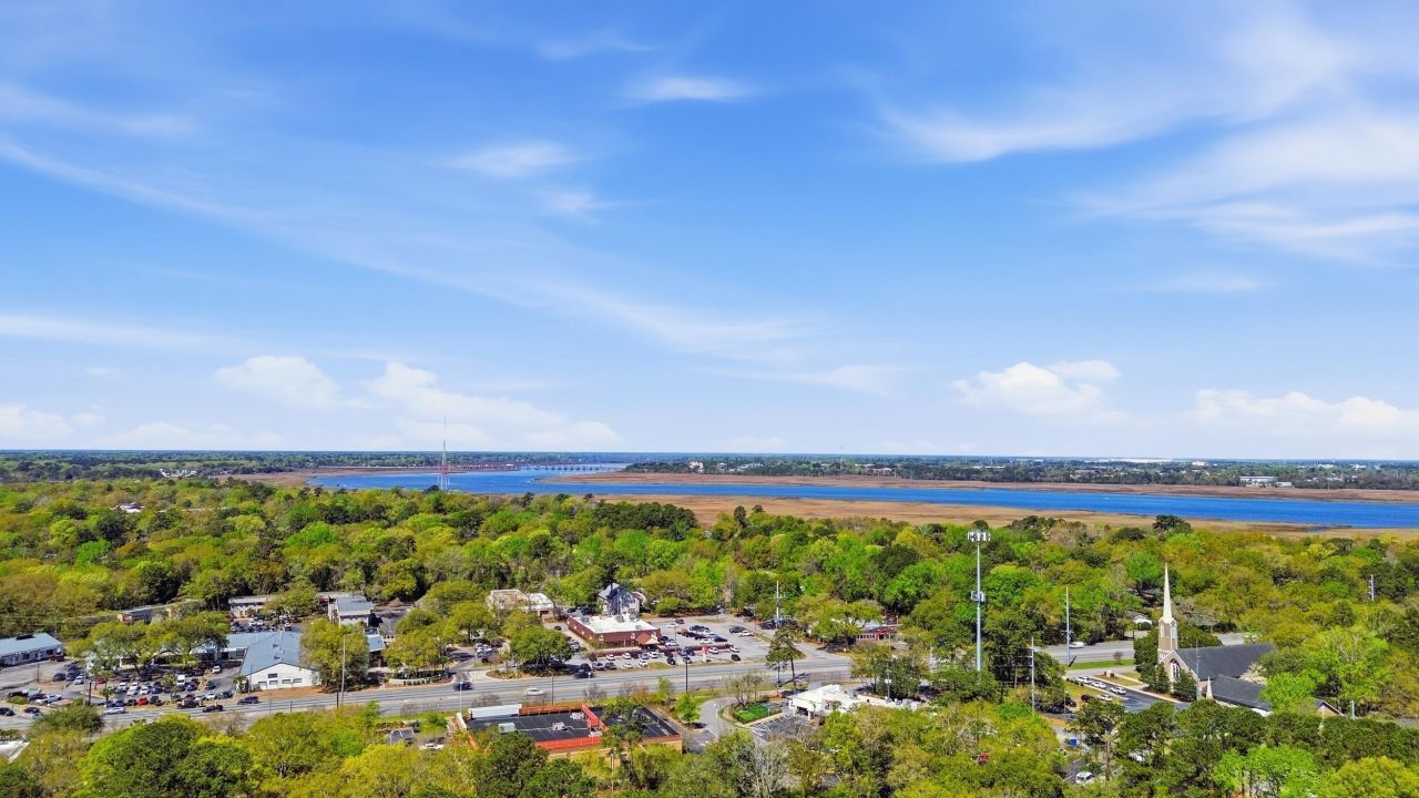 1721 Dartmoor Circle Photo 64