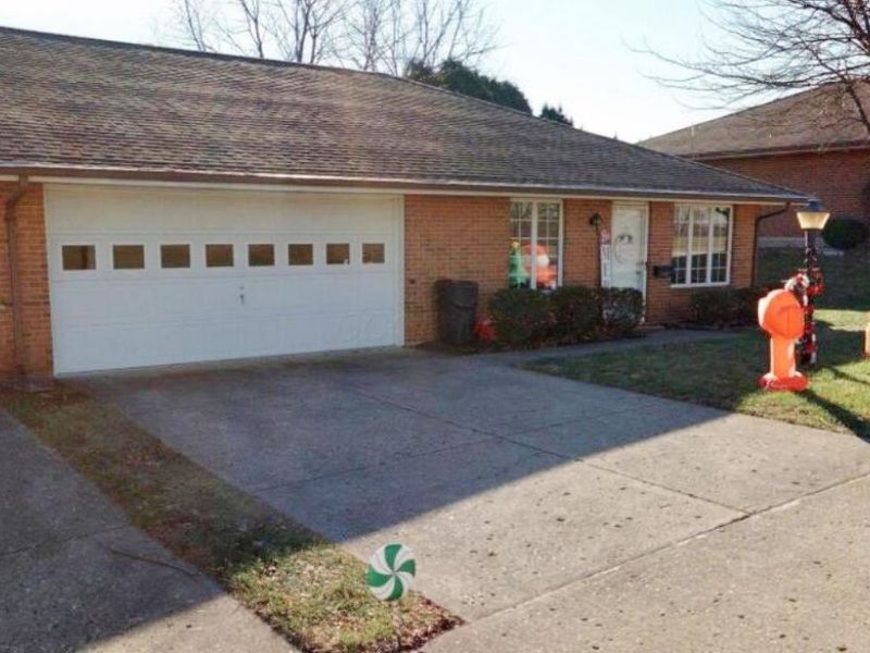 755 Grandview Drive, Springfield, OH 45503 Photo 1