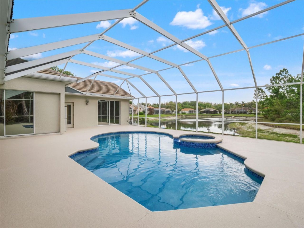 17923 Arbor Greene Drive, Tampa, FL 33647 Photo