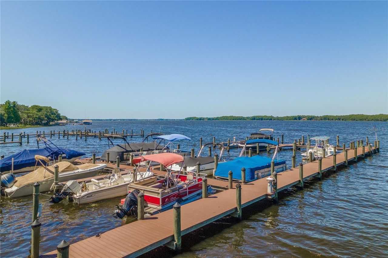 3472 Shoreline Circle, Palm Harbor, FL 34684 Photo