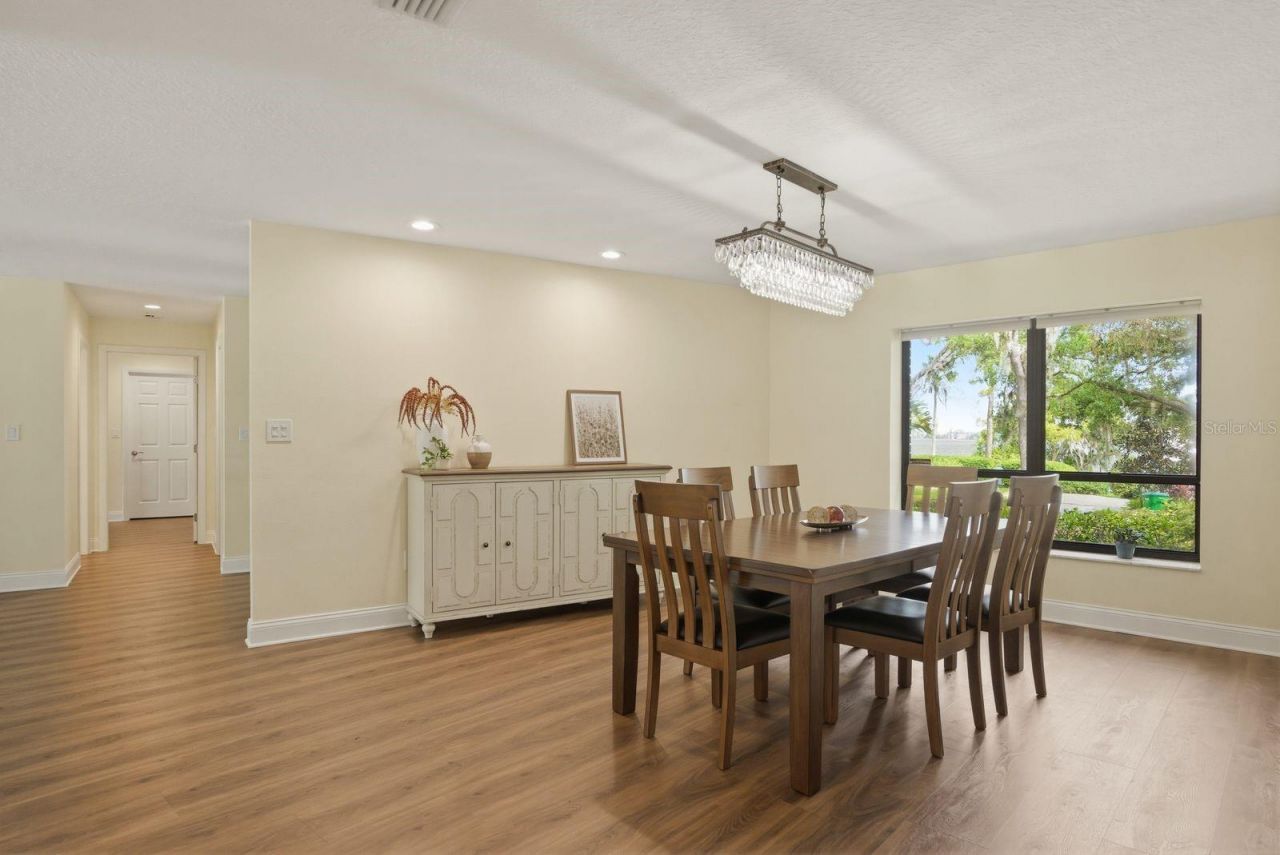 3472 Shoreline Circle, Palm Harbor, FL 34684 Photo