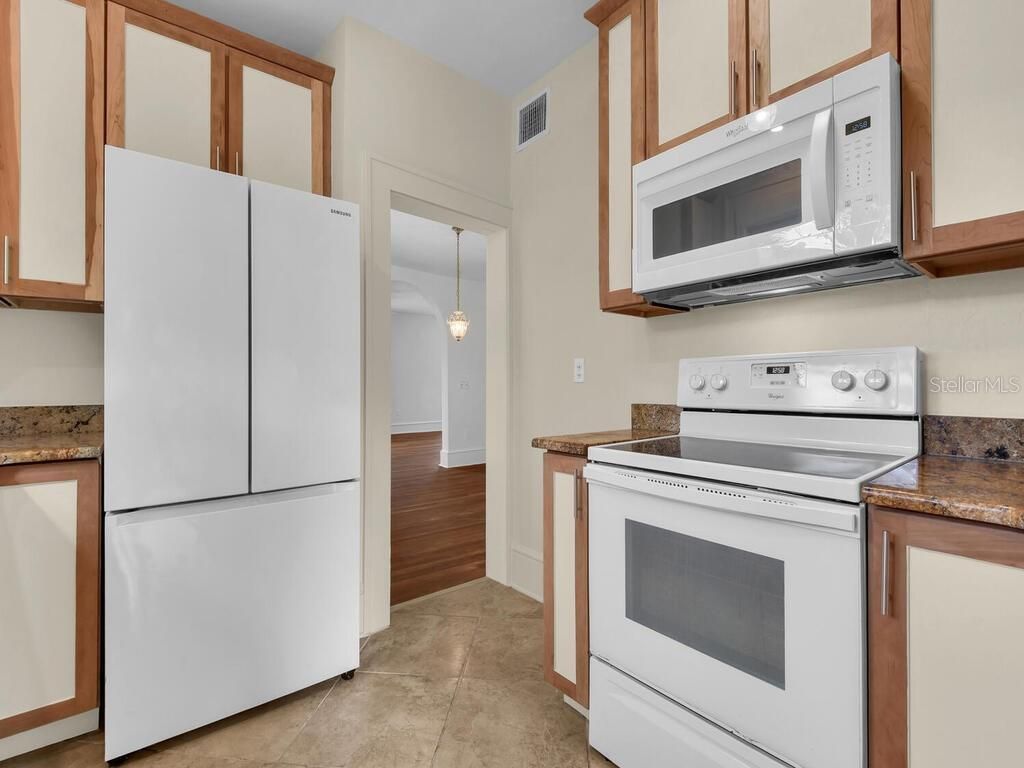 1446 Poinciana Avenue, Fort Myers, FL 33901 Photo