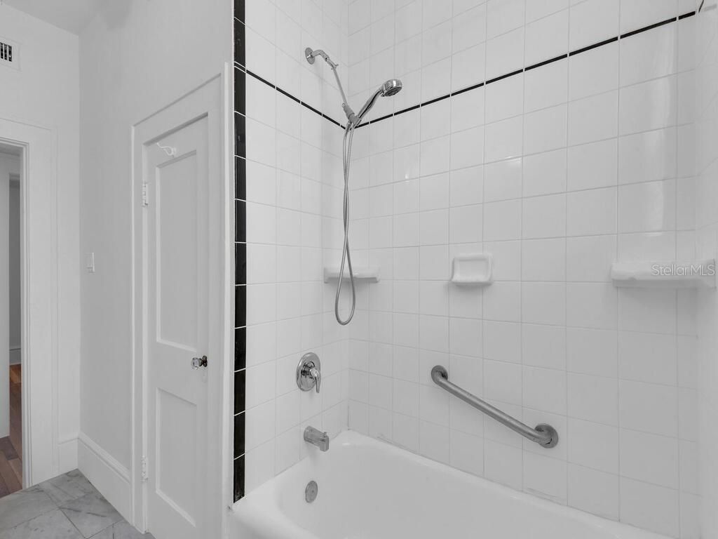 1446 Poinciana Avenue, Fort Myers, FL 33901 Photo