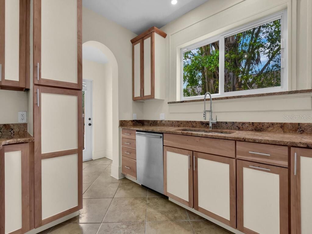 1446 Poinciana Avenue, Fort Myers, FL 33901 Photo