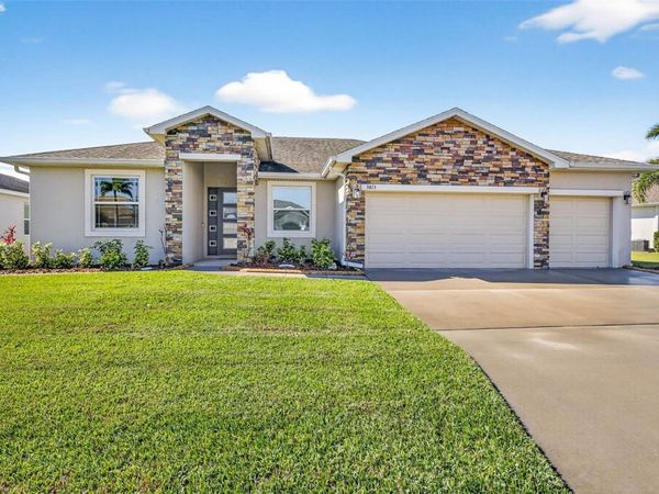 3813 MILFLORES DRIVE, SUN CITY CENTER, FL 33573