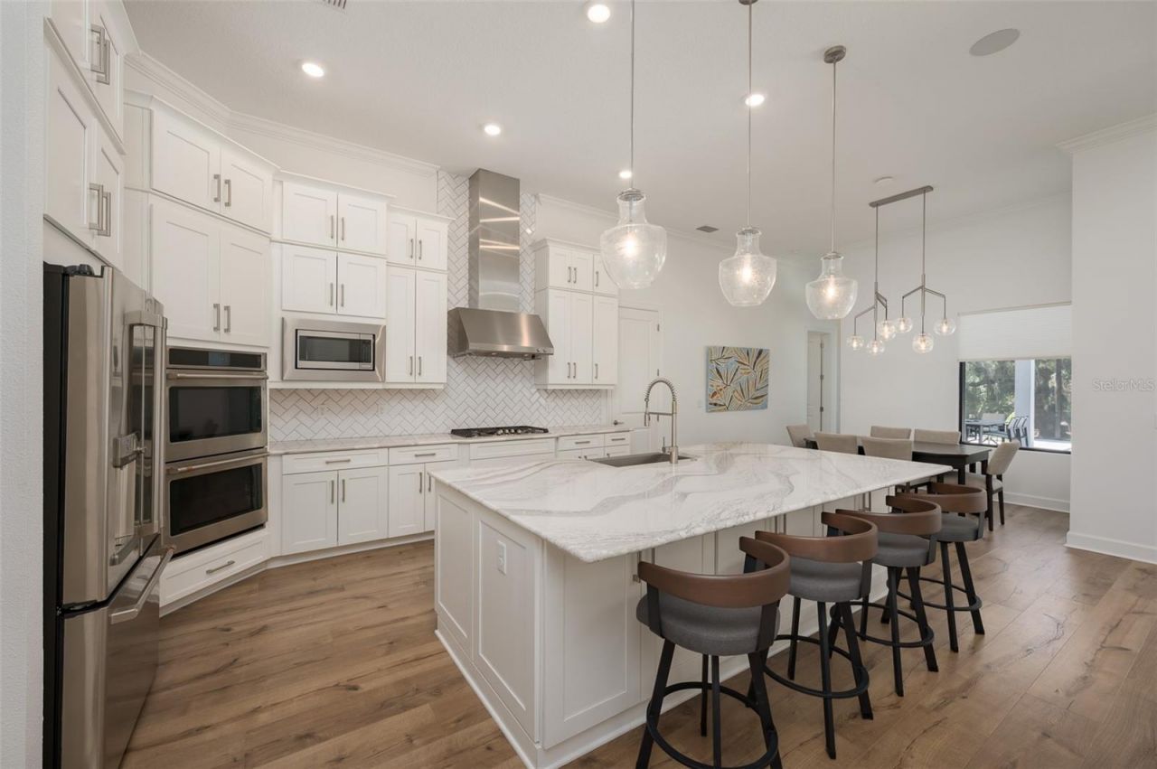 8458 Snowfall Street, Sarasota, FL 34241 Photo