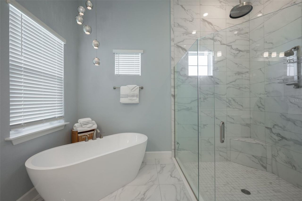 8458 Snowfall Street, Sarasota, FL 34241 Photo