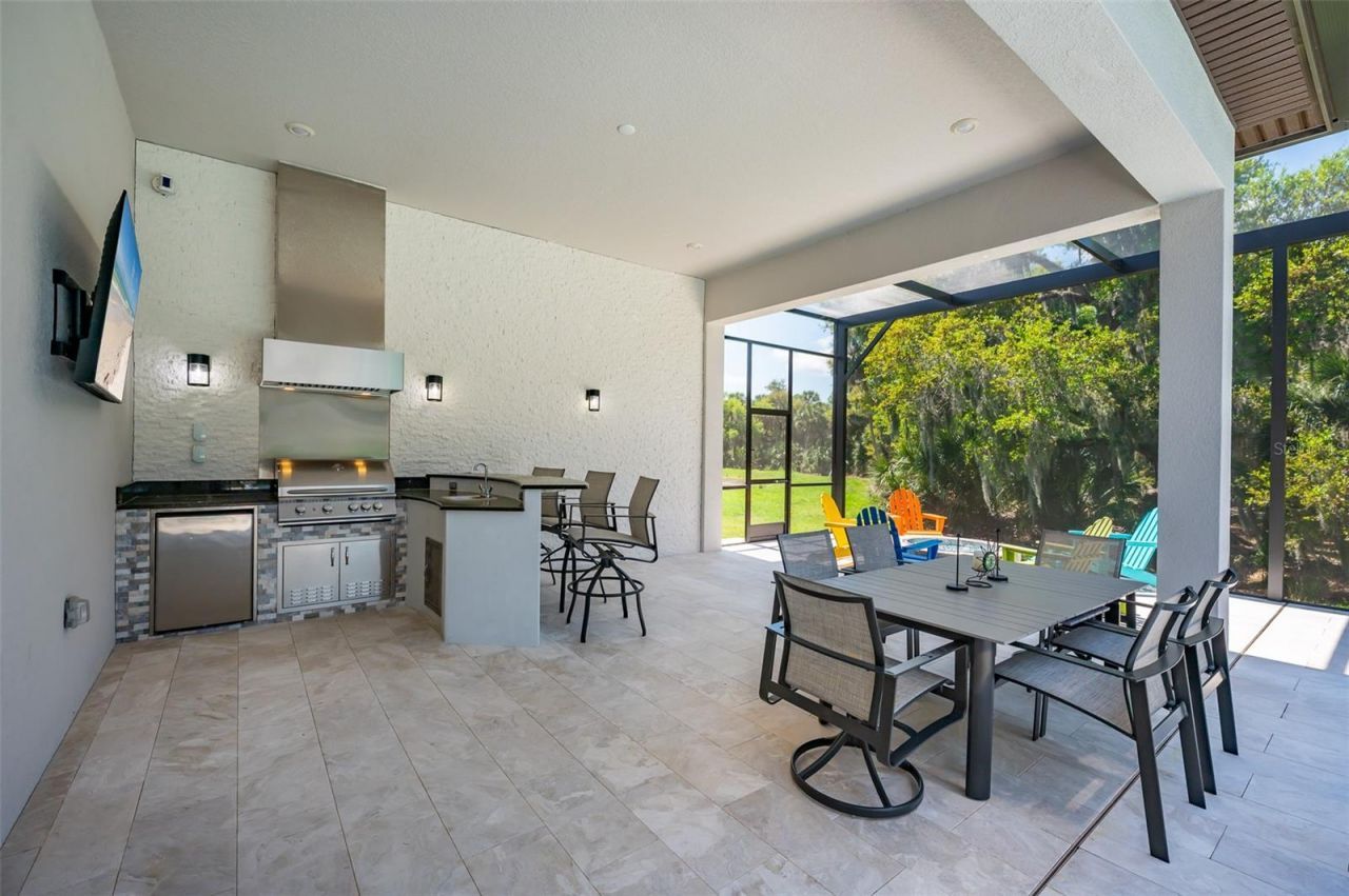 8458 Snowfall Street, Sarasota, FL 34241 Photo