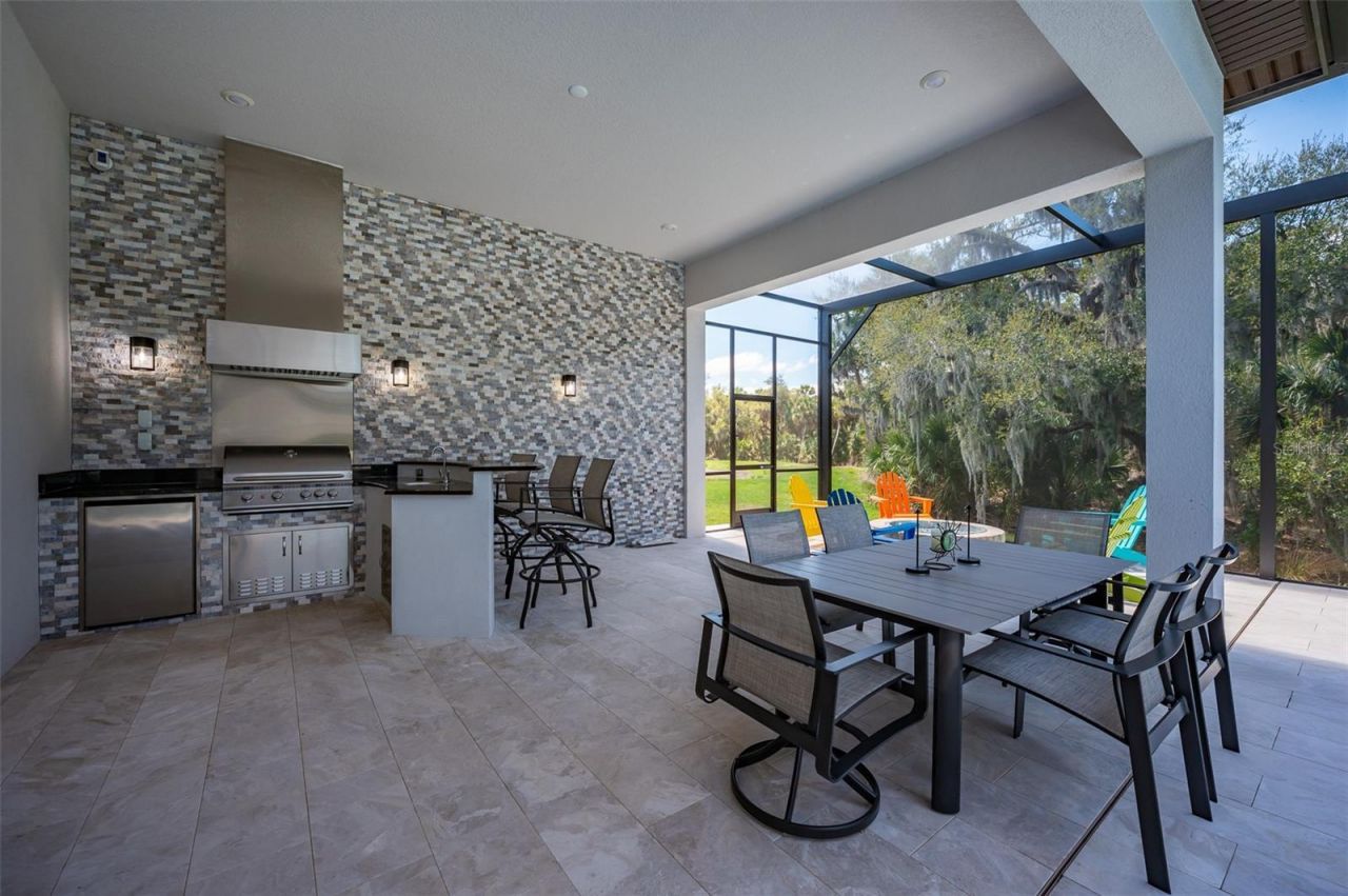 8458 Snowfall Street, Sarasota, FL 34241 Photo