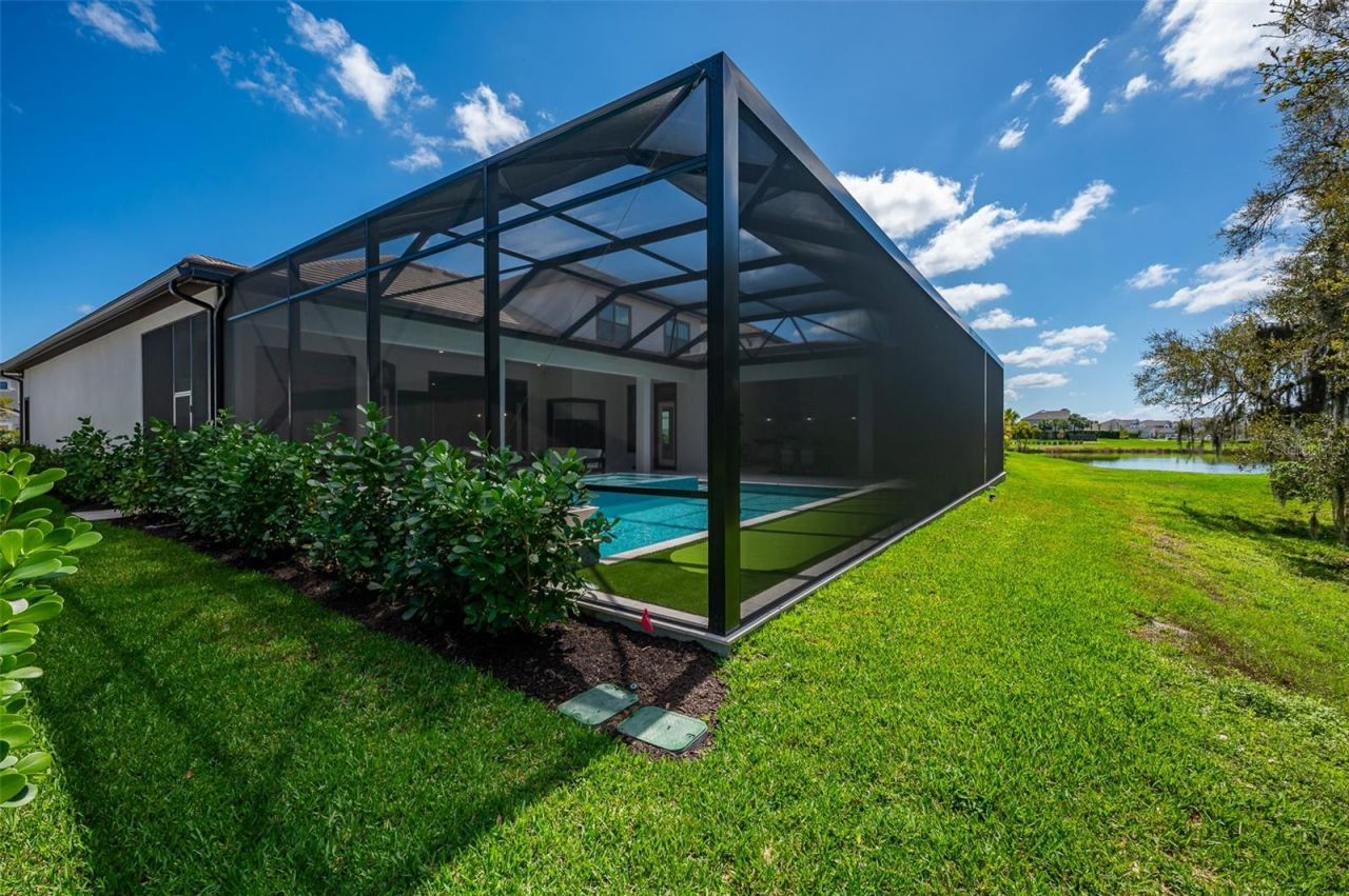 8458 Snowfall Street, Sarasota, FL 34241 Photo