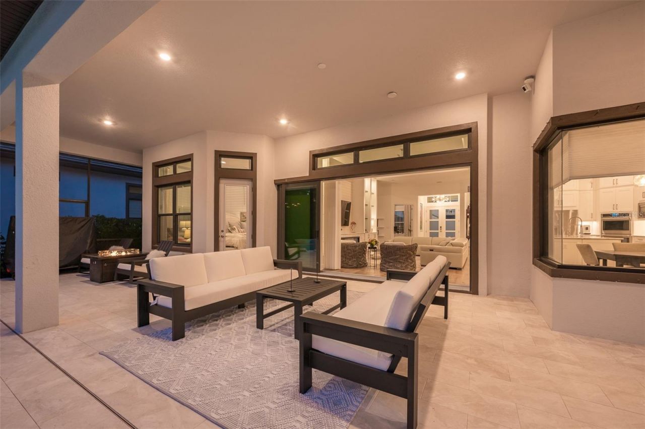 8458 Snowfall Street, Sarasota, FL 34241 Photo