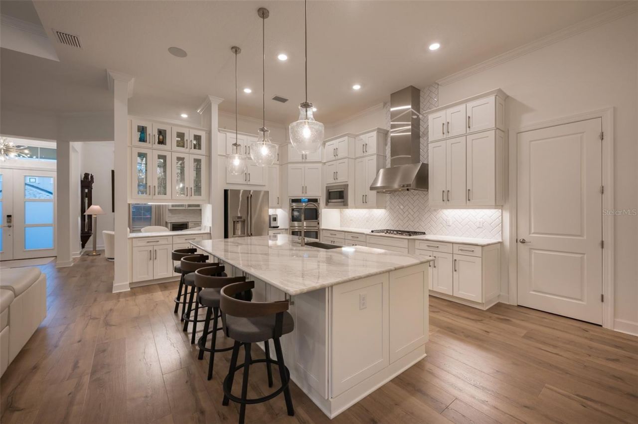 8458 Snowfall Street, Sarasota, FL 34241 Photo