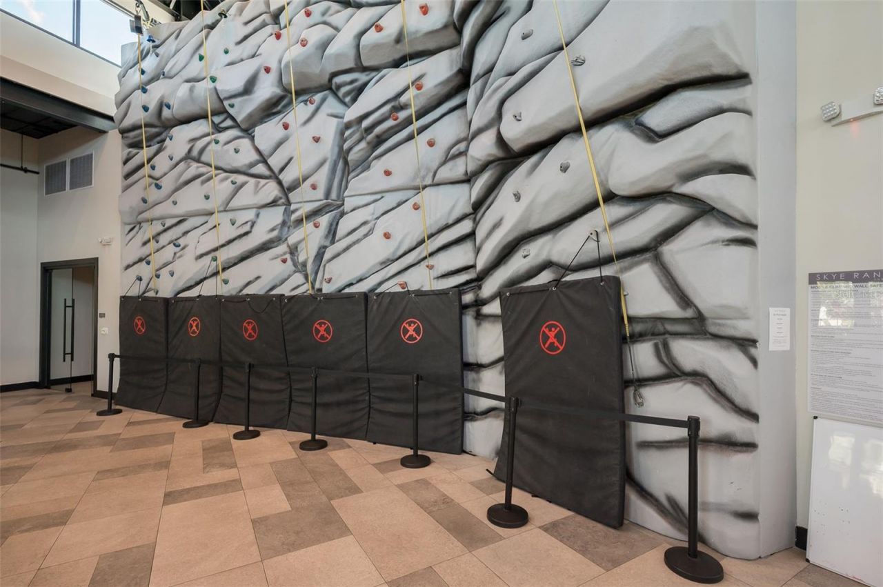 8458 Snowfall Street, Sarasota, FL 34241 Photo