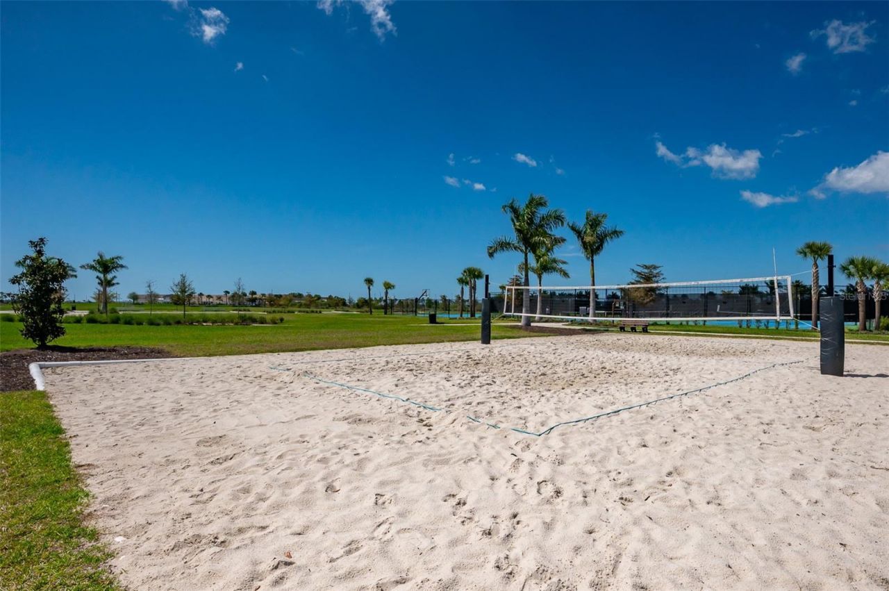 8458 Snowfall Street, Sarasota, FL 34241 Photo