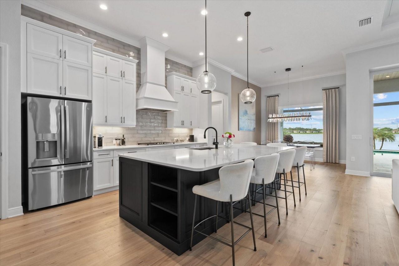 6353 Isla Del Ray Avenue, Sarasota, FL 34240 Photo