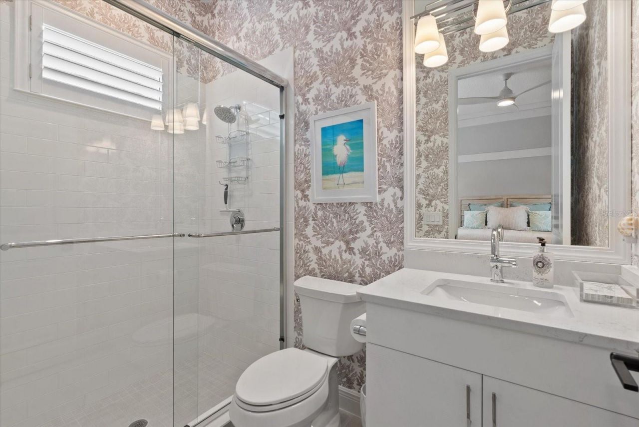 6353 Isla Del Ray Avenue, Sarasota, FL 34240 Photo