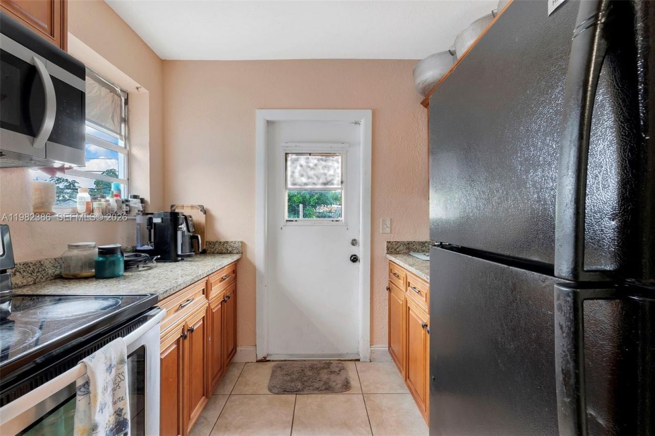 1449 NE 51st St, Pompano Beach, FL 33064 Photo