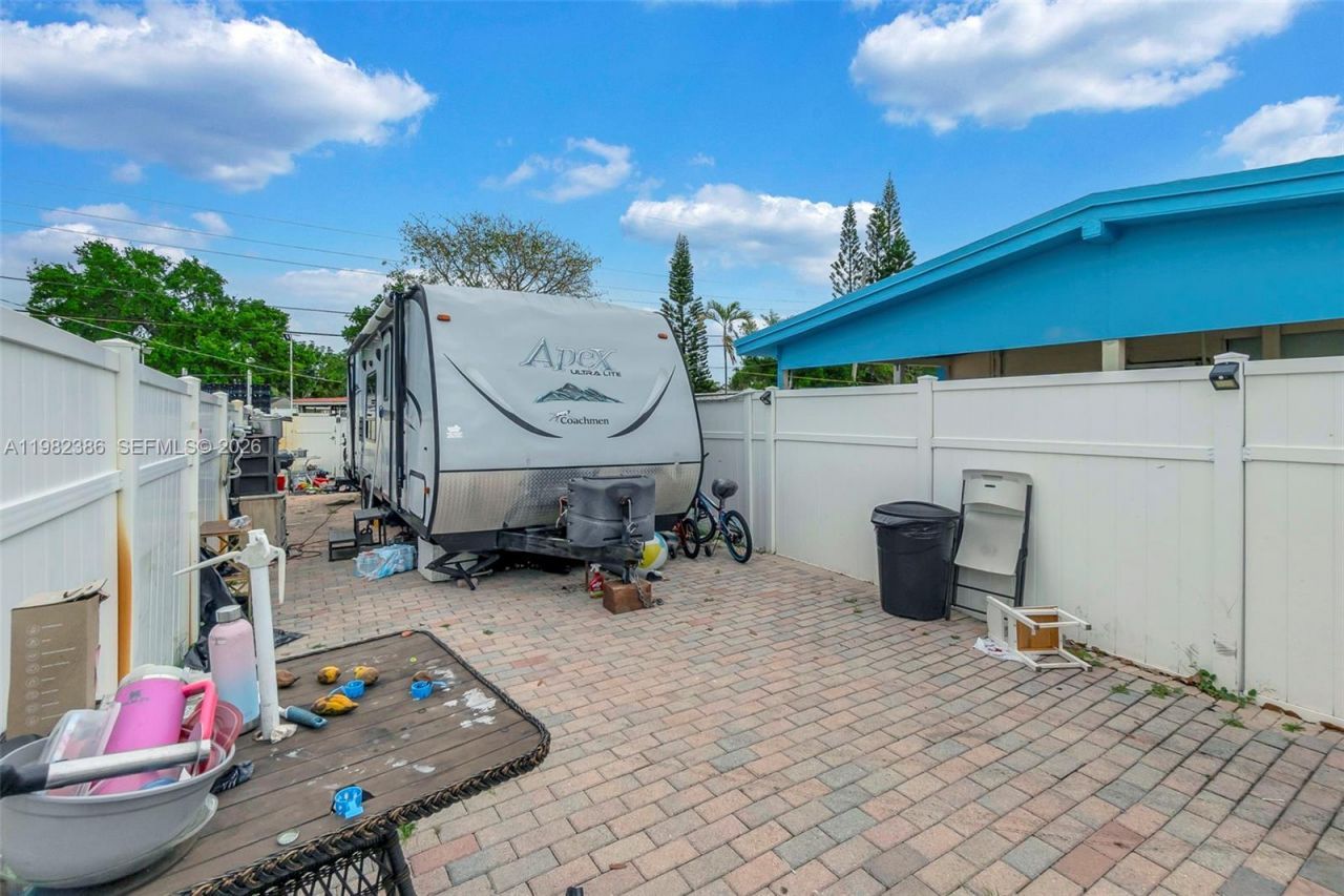 1449 NE 51st St , Pompano Beach, FL 33064 Photo