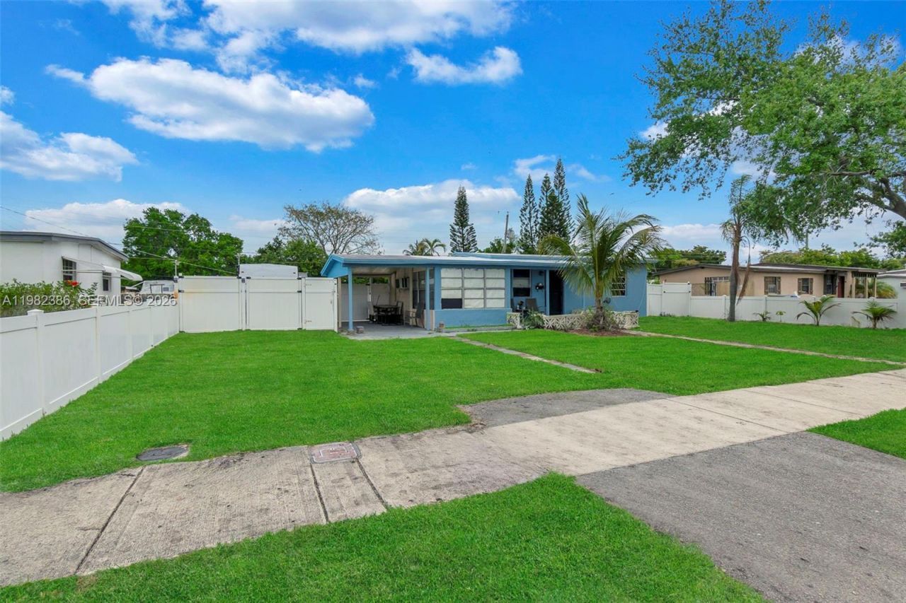 1449 NE 51st St, Pompano Beach, FL 33064 Photo