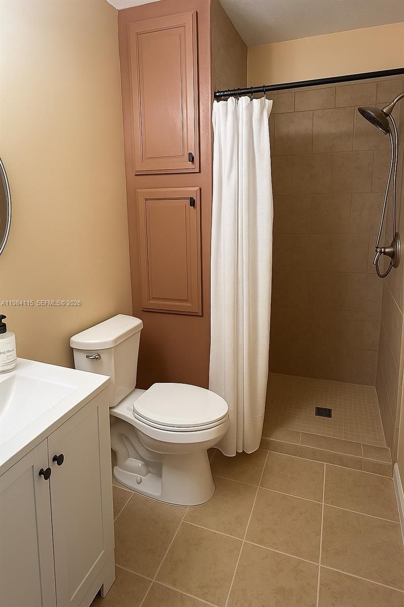 975 NE 33rd Ter , Unit 203, Homestead, FL 33033 Photo