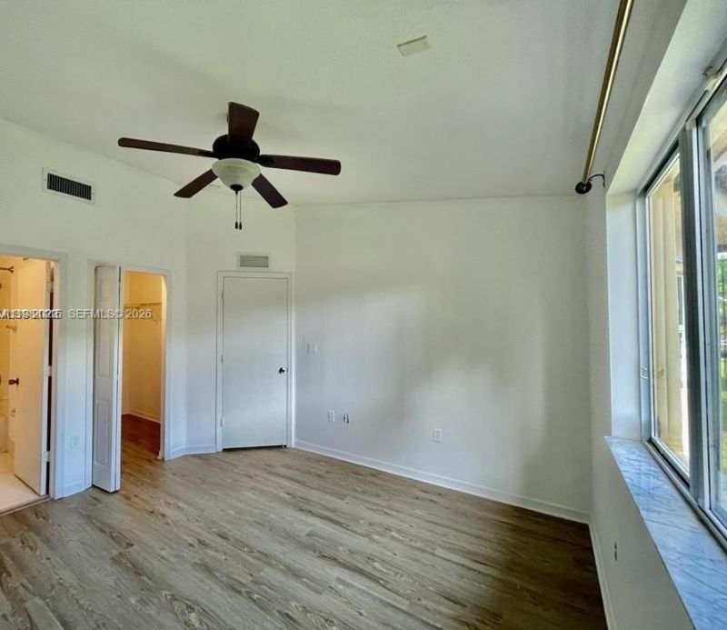 975 NE 33rd Ter , Unit 203, Homestead, FL 33033 Photo