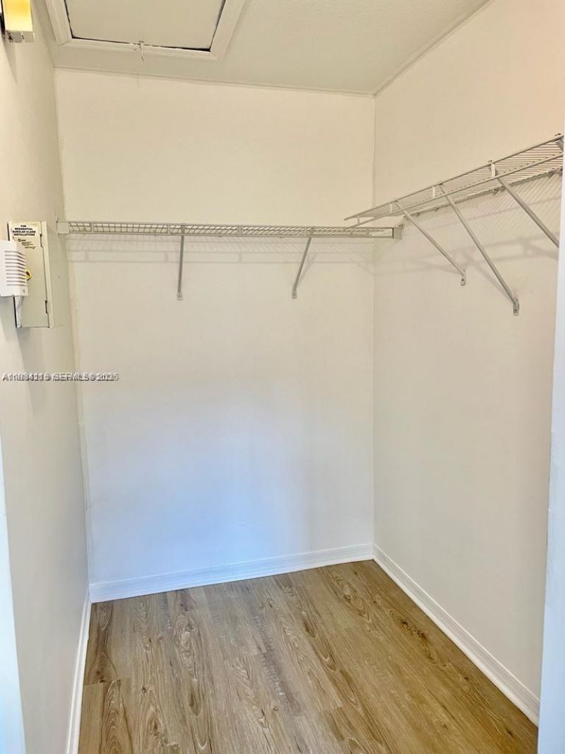 975 NE 33rd Ter , Unit 203, Homestead, FL 33033 Photo