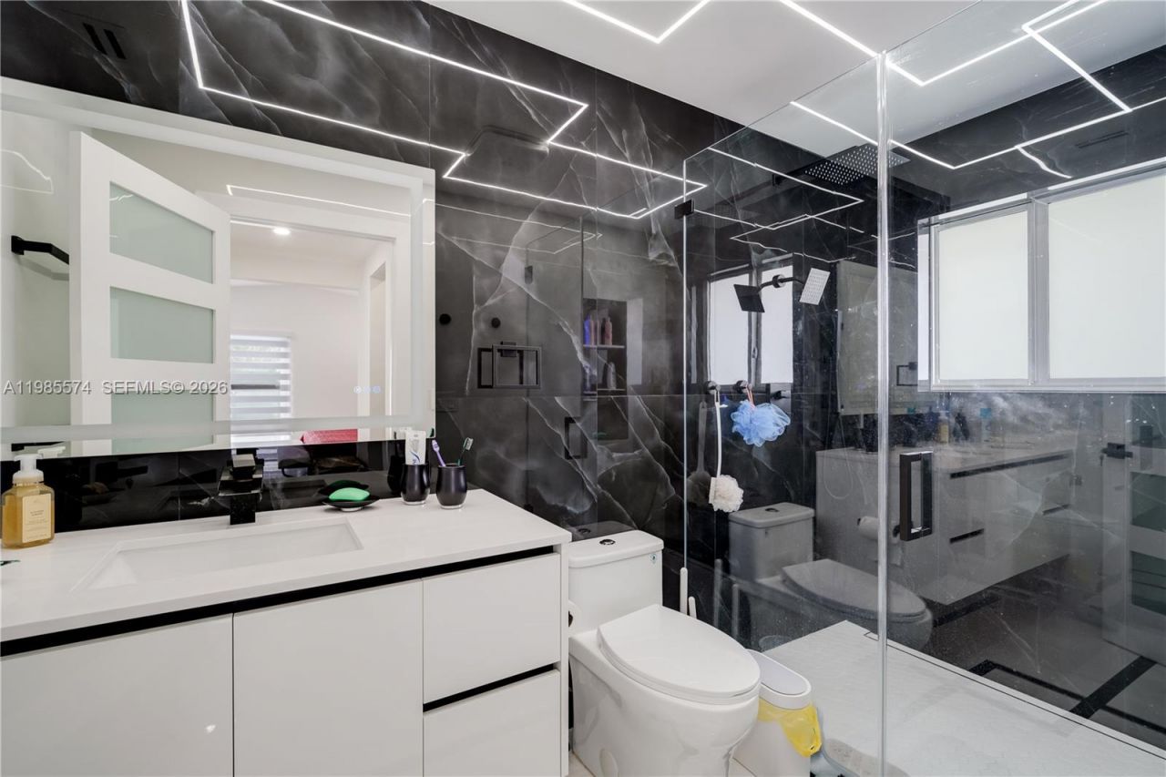 12835 SW 119th Ter , Miami, FL 33186 Photo