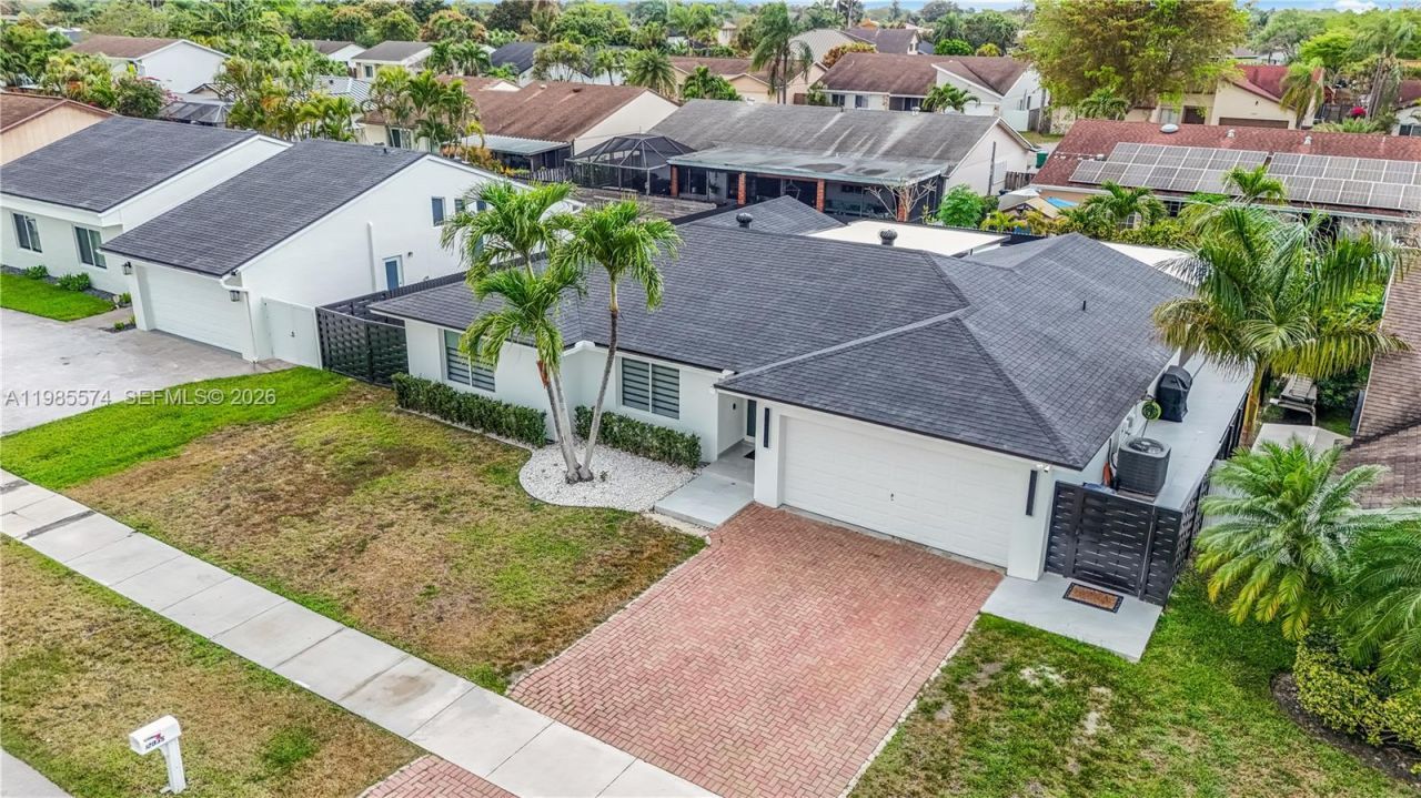 12835 SW 119th Ter , Miami, FL 33186 Photo