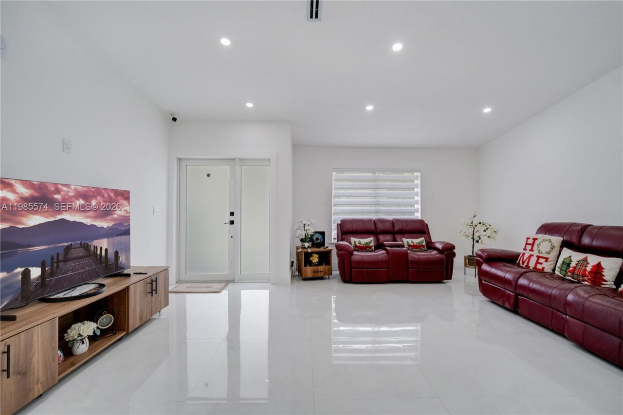 12835 SW 119th Ter , Miami, FL 33186 Photo