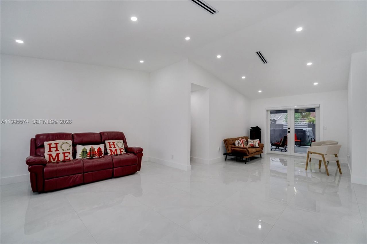 12835 SW 119th Ter , Miami, FL 33186 Photo