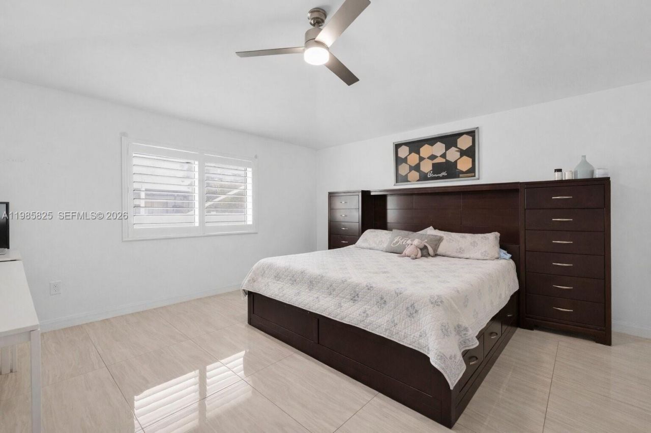 16898 Crestview Ln , Weston, FL 33326 Photo