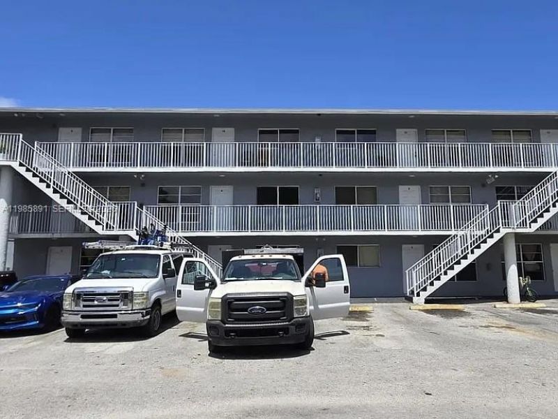 208 Avondale Dr , Unit 11, Pompano Beach, FL 33060 Photo