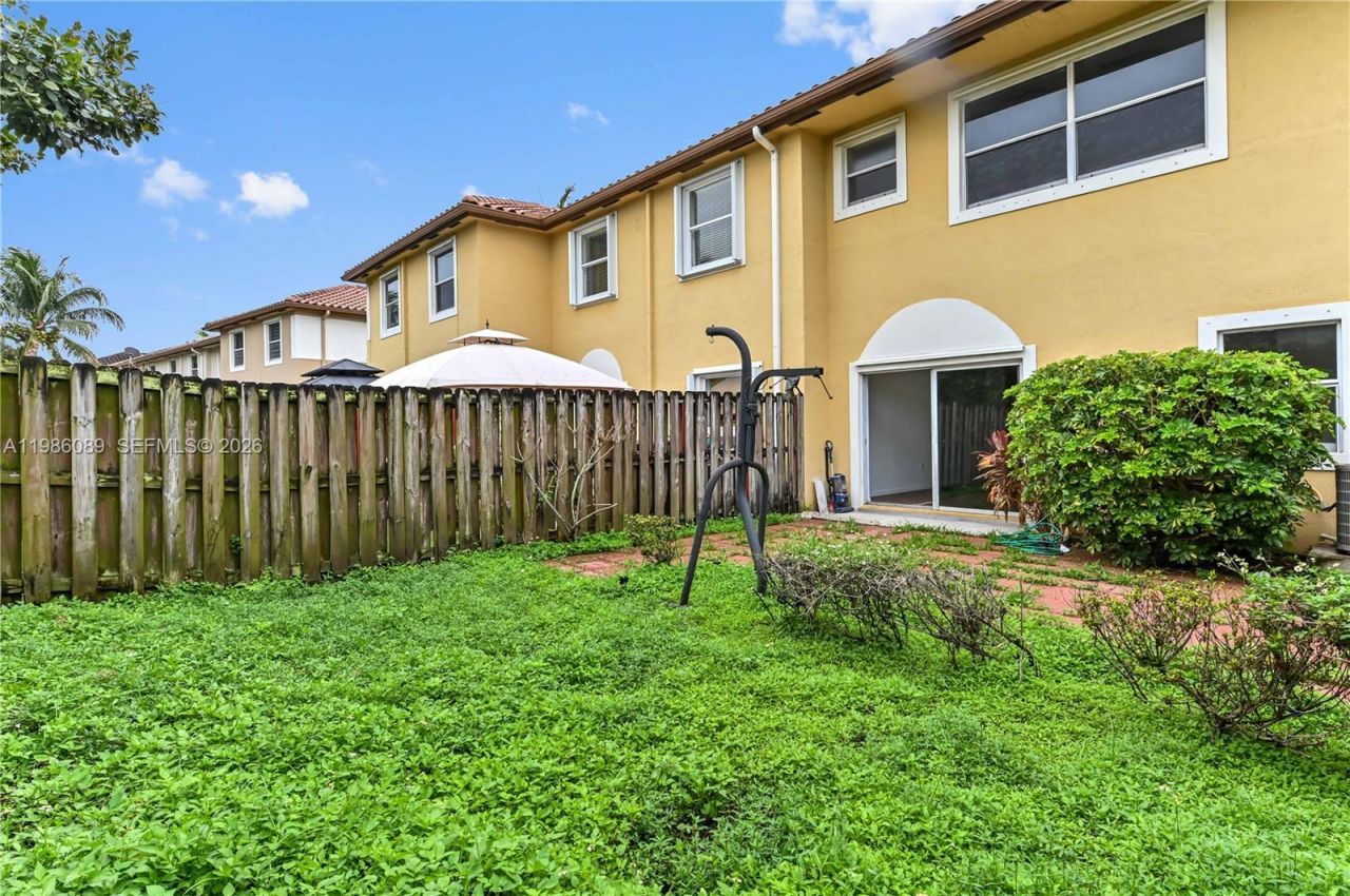 5043 SW 140th Ter, Miramar, FL 33027 Photo